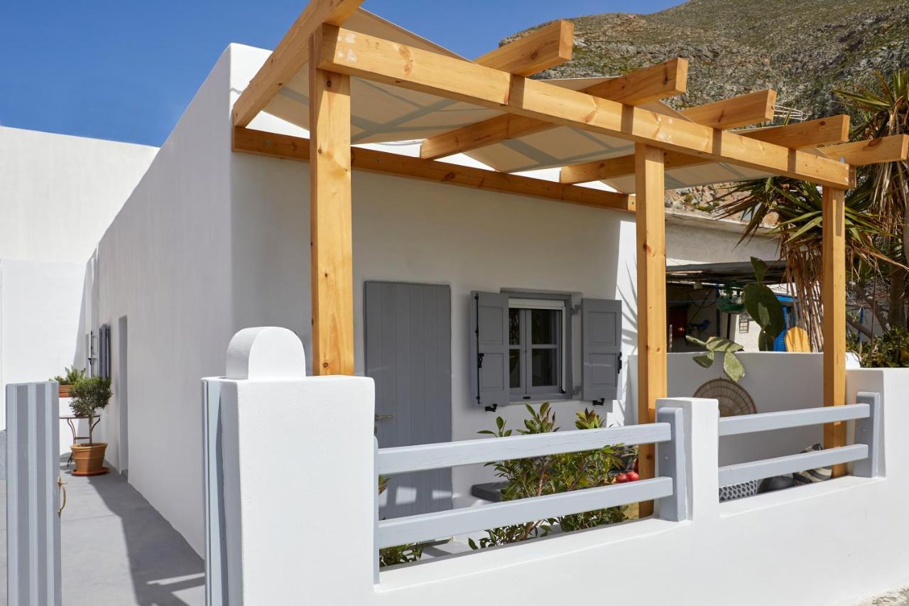 Lamina Guest House Perissa Exterior foto